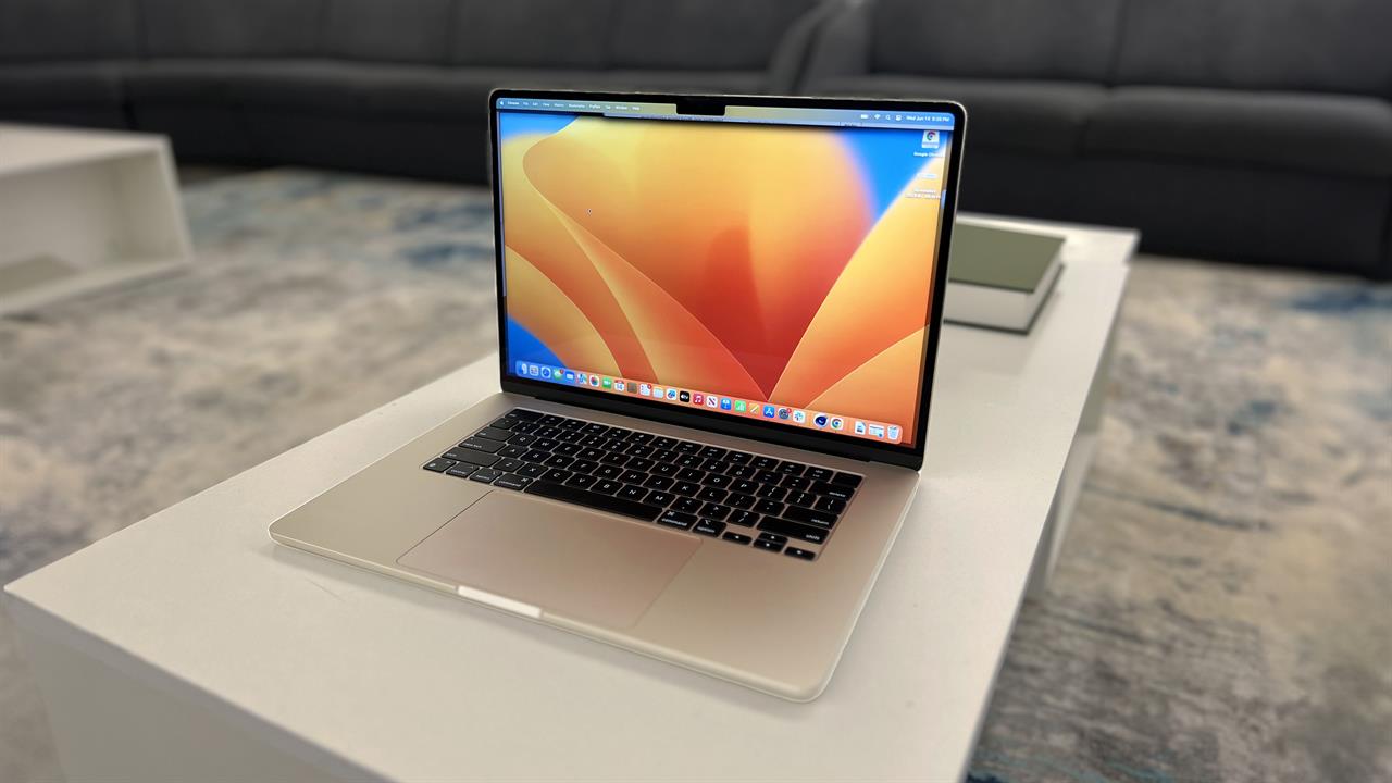 15 Inch MacBook Air